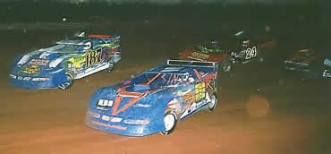 Dirt Racing Photos - Copyrights CTCPhotos.com