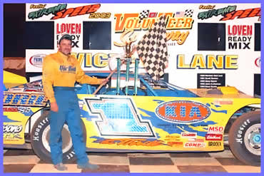 Vic Hill Wins another Dirt Late Model event at Volunteer Speedway