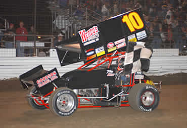 Terry Gray picked up his second straight feature win at MMP