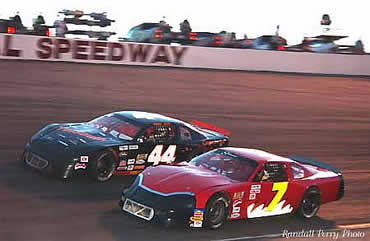 # 7 Mark Ketron and # 44 Mark King race hard for position.